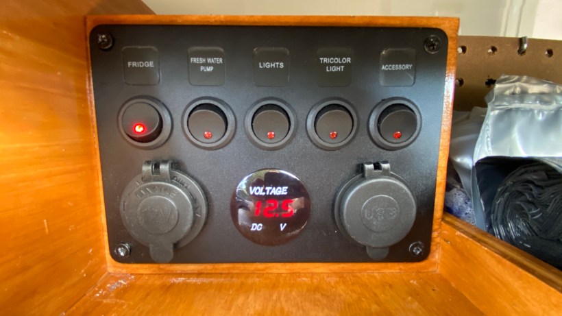 B7989F3D-63DD-425F-B285-990A43AD0403_1_201_a